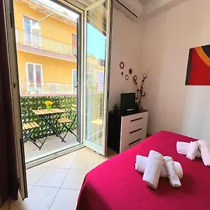 Casa Morgan Holidays In Sicily Pensjonat Katania